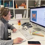 Puedo dar clases particulares de los diferentes programas de diseño a todo tipo de alumnos de cualquier edad.